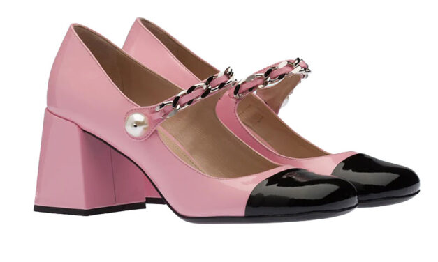 STYLE ESSENTIAL : PATENT LEATHER PUMPS