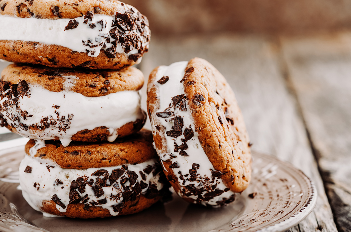 Best Dessert Delivery Services Best Dessert Delivery Services