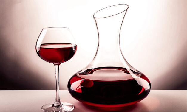 Decanting Wine – When and Why to Decant