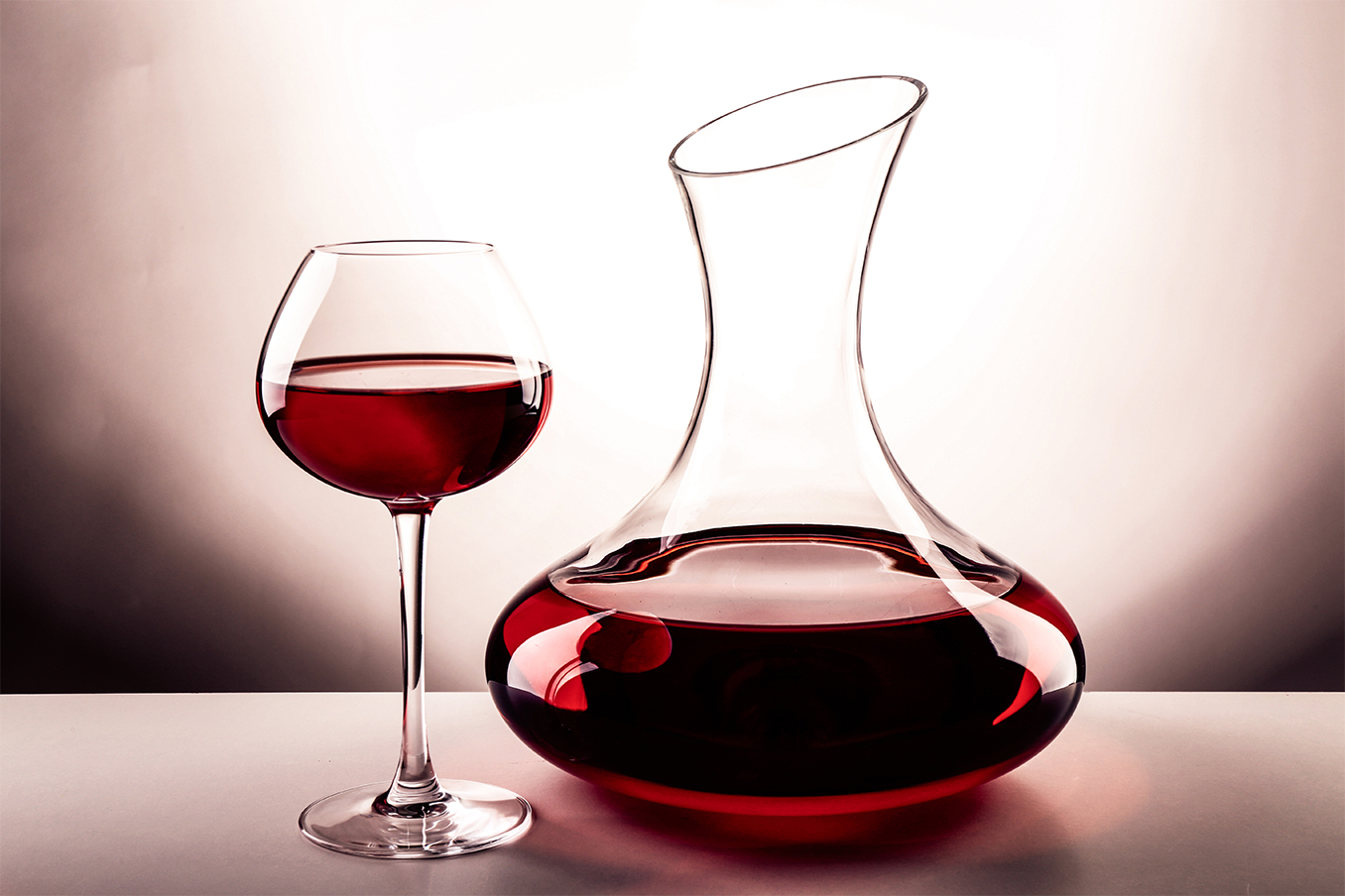 Guide to Decanting Wine The Posh Guide Guide to Decanting Wine The Posh Guide
